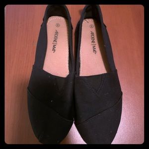 Ardenes slip on shoes